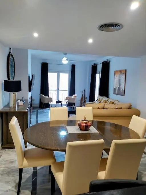 Monte Duquesa - 4 Bedroom Apt, 3 Bathrooms Close To Port And Beach, Communal Pool Manilva Španělsko