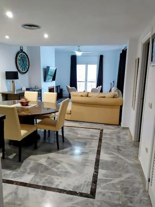 Apartmán Monte Duquesa - 4 Bedroom Apt, 3 Bathrooms Close To Port And Beach, Communal Pool Manilva