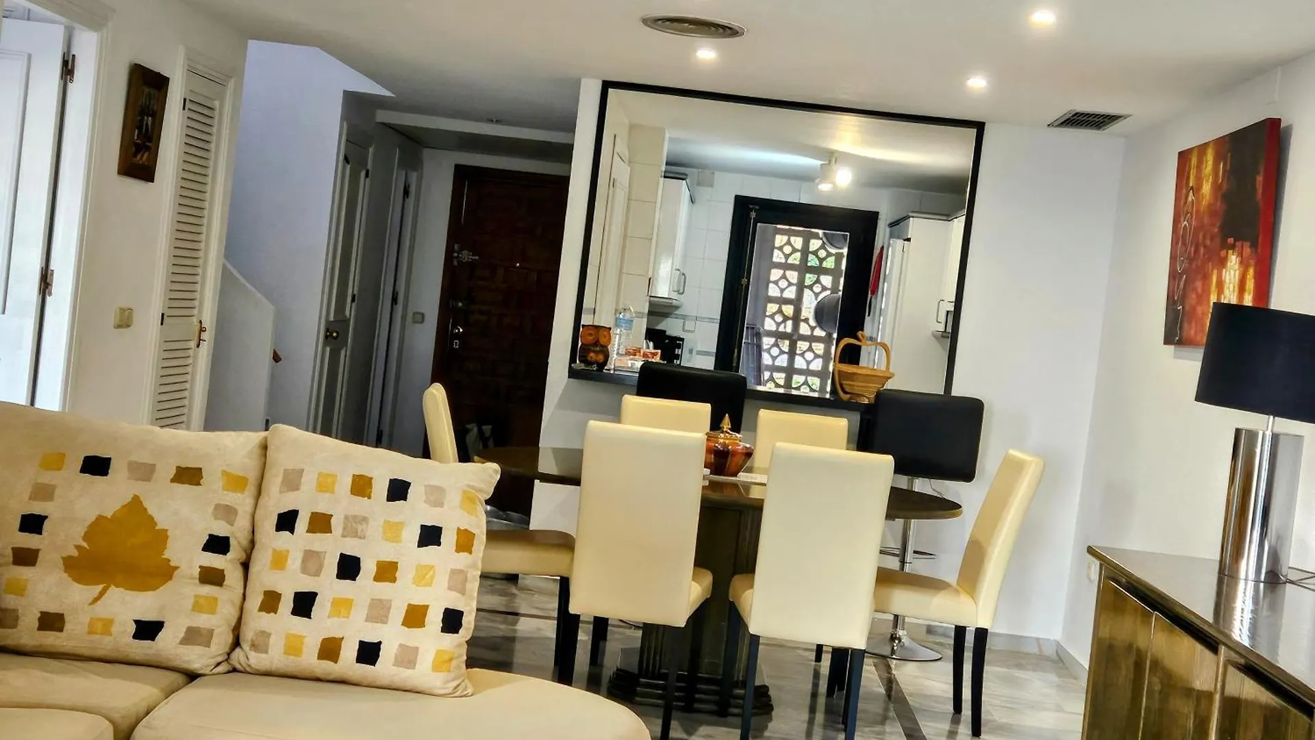 Apartmán Monte Duquesa - 4 Bedroom Apt, 3 Bathrooms Close To Port And Beach, Communal Pool Manilva