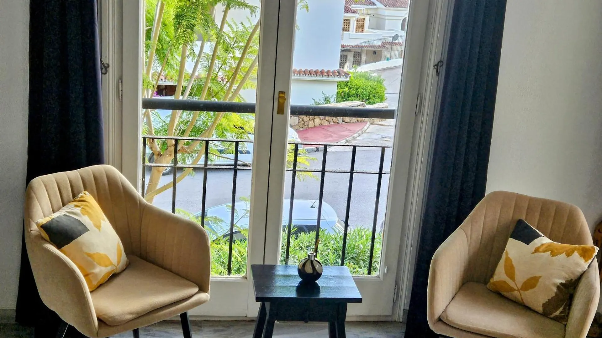Apartmán Monte Duquesa - 4 Bedroom Apt, 3 Bathrooms Close To Port And Beach, Communal Pool Manilva