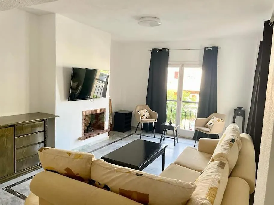 Monte Duquesa - 4 Bedroom Apt, 3 Bathrooms Close To Port And Beach, Communal Pool Manilva 0*,  Spanien