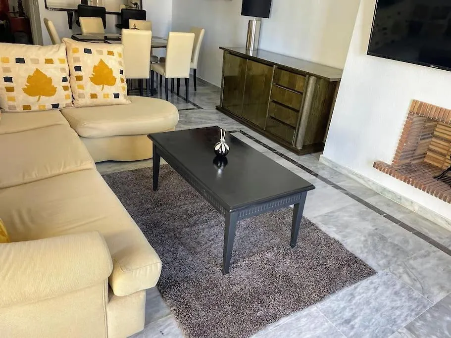 Monte Duquesa - 4 Bedroom Apt, 3 Bathrooms Close To Port And Beach, Communal Pool Manilva