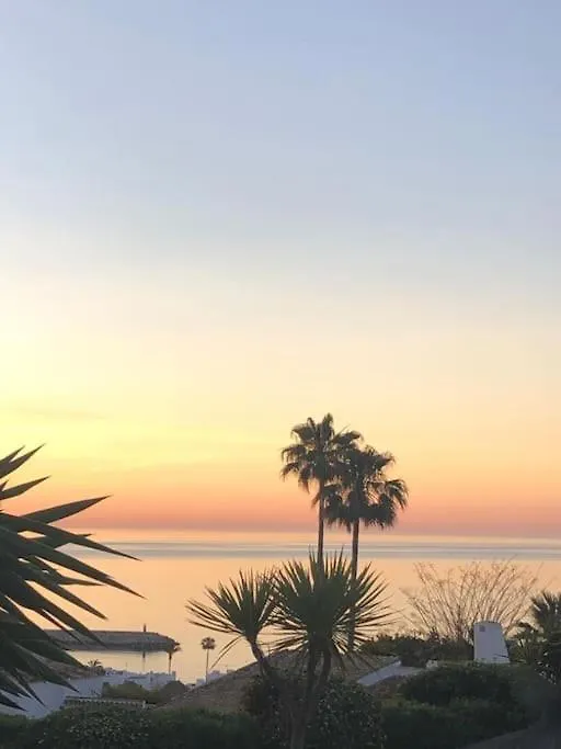 Monte Duquesa - 4 Bedroom Apt, 3 Bathrooms Close To Port And Beach, Communal Pool Manilva 0*,  Spanien