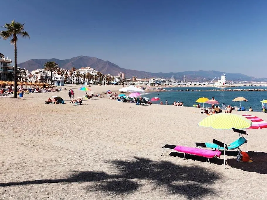 Monte Duquesa - 4 Bedroom Apt, 3 Bathrooms Close To Port And Beach, Communal Pool Manilva